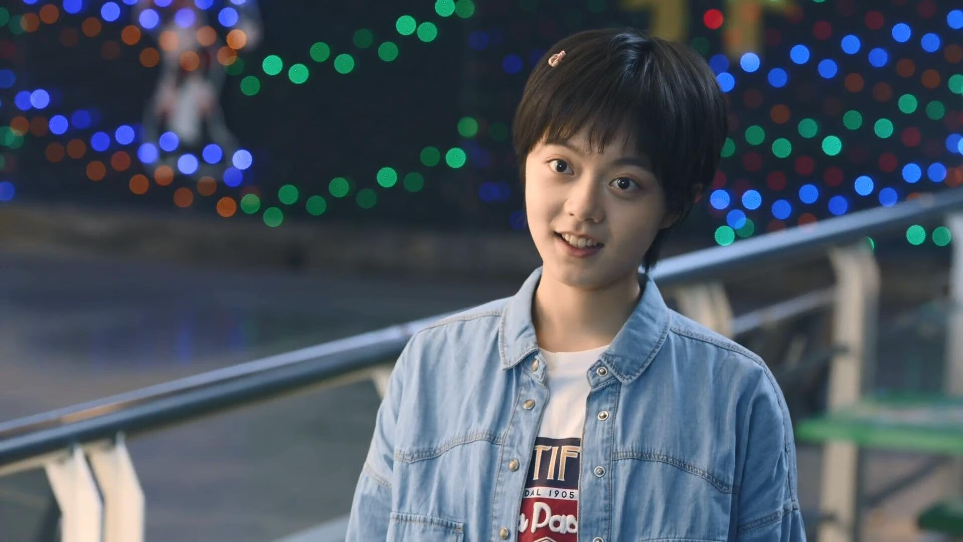 中立B仰泳选手姿态协调度提升,中游体育仰泳手臂路线