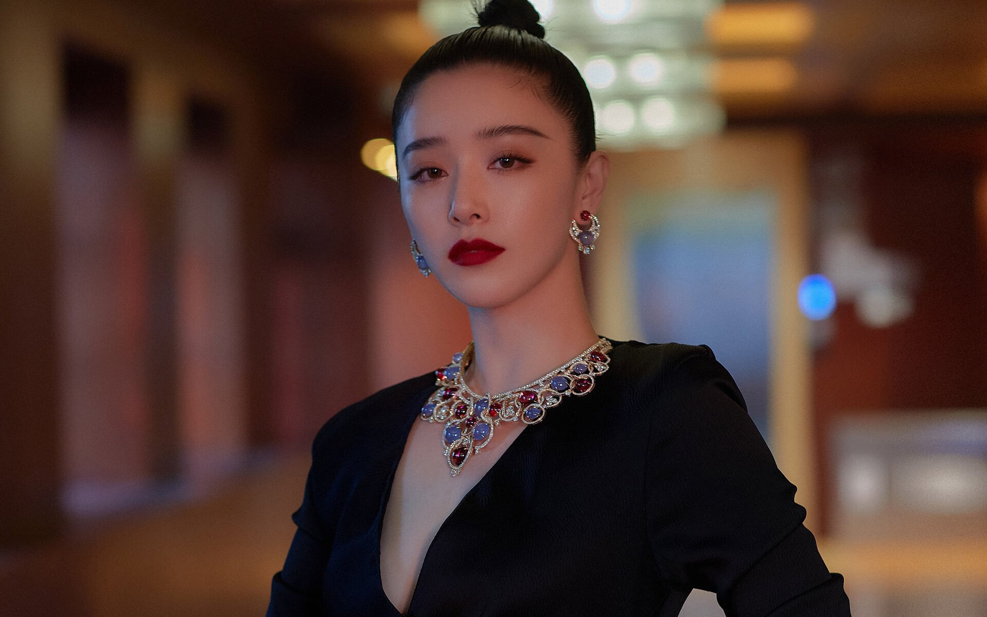 勒沃库森整体传跑配合达成压倒性优势,勒沃库森lg