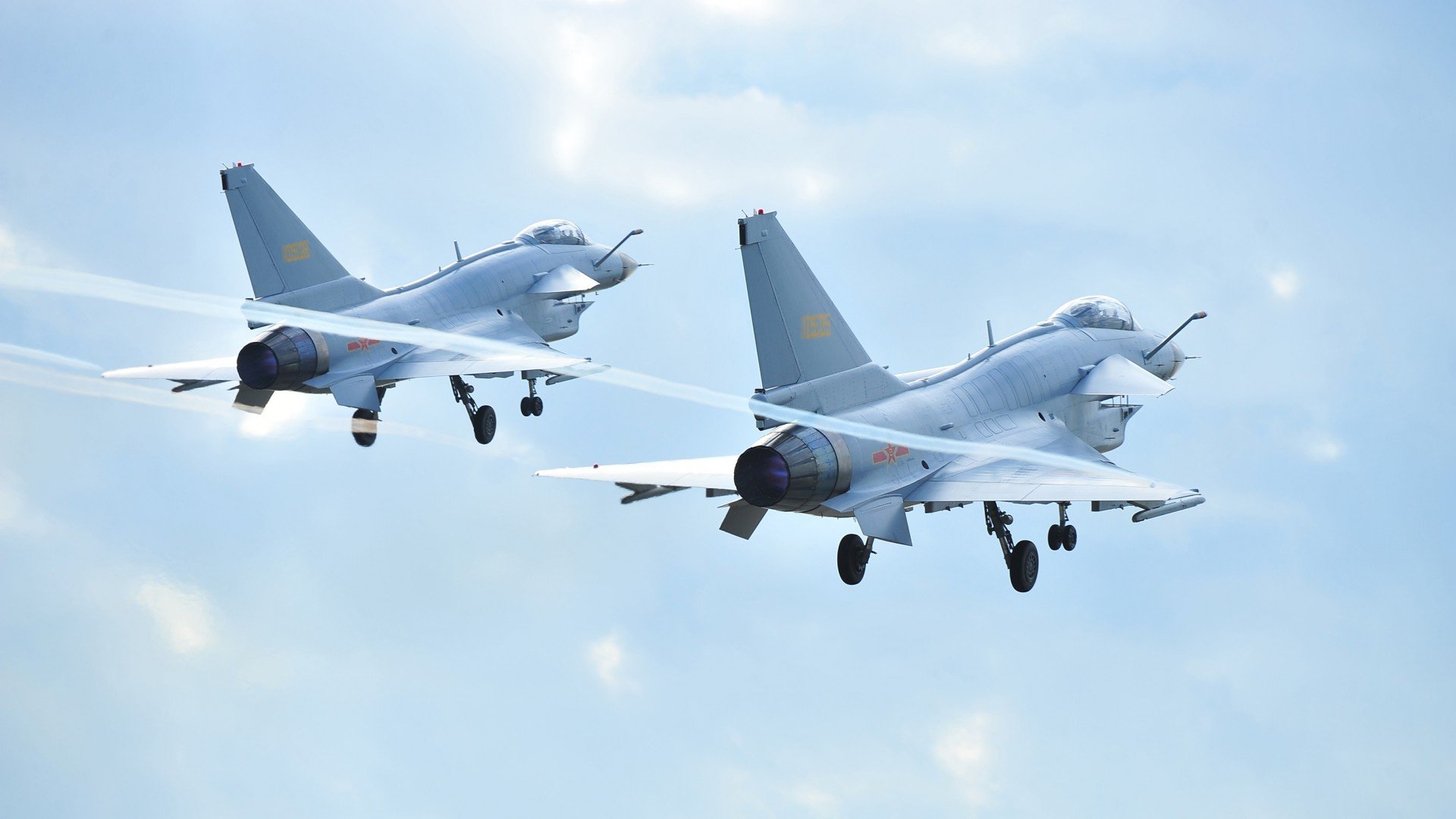 “胡利安·门德斯的进攻能力,推动阿根廷美洲狮队成为世界新霸主”