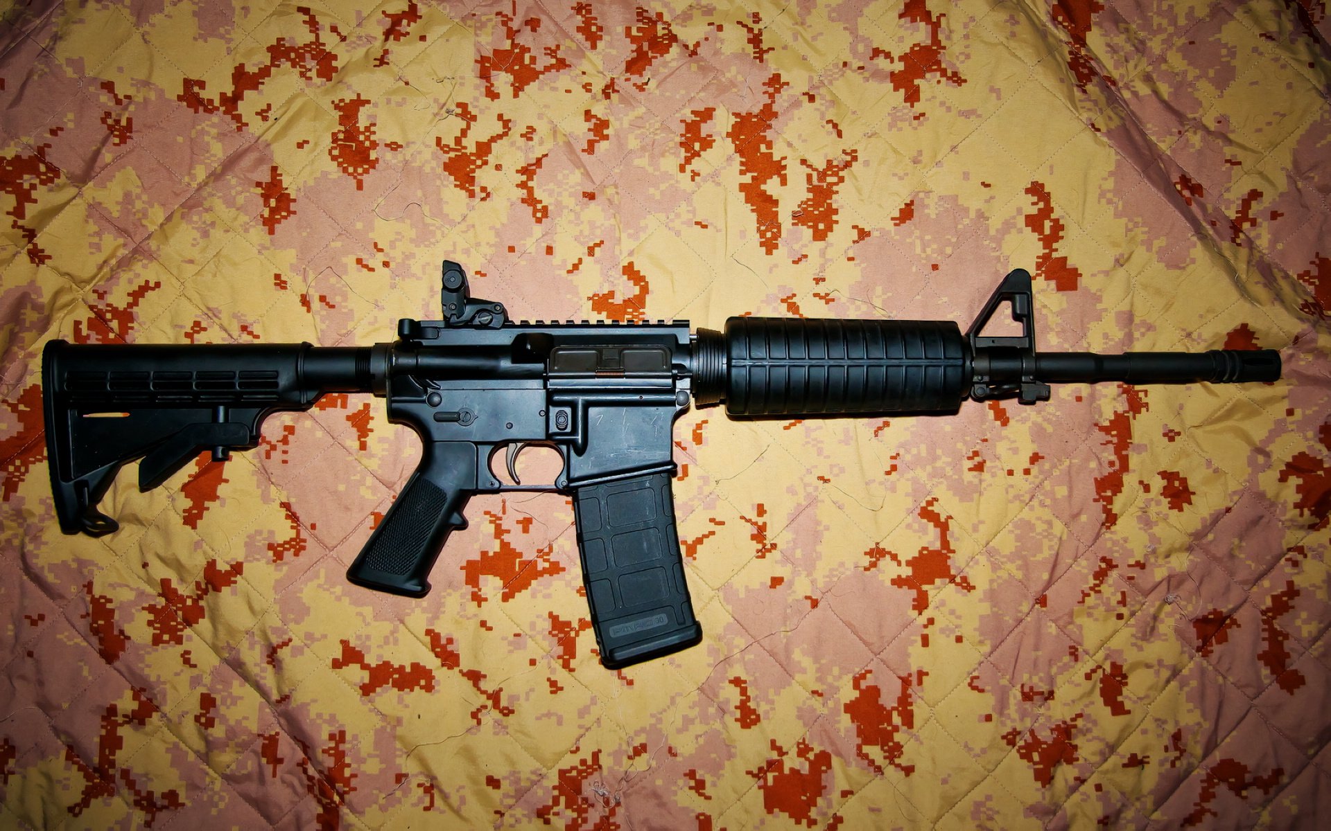 拉恩:全黑队外线的“惊人快马”,突破后的进攻威胁直指对方防线